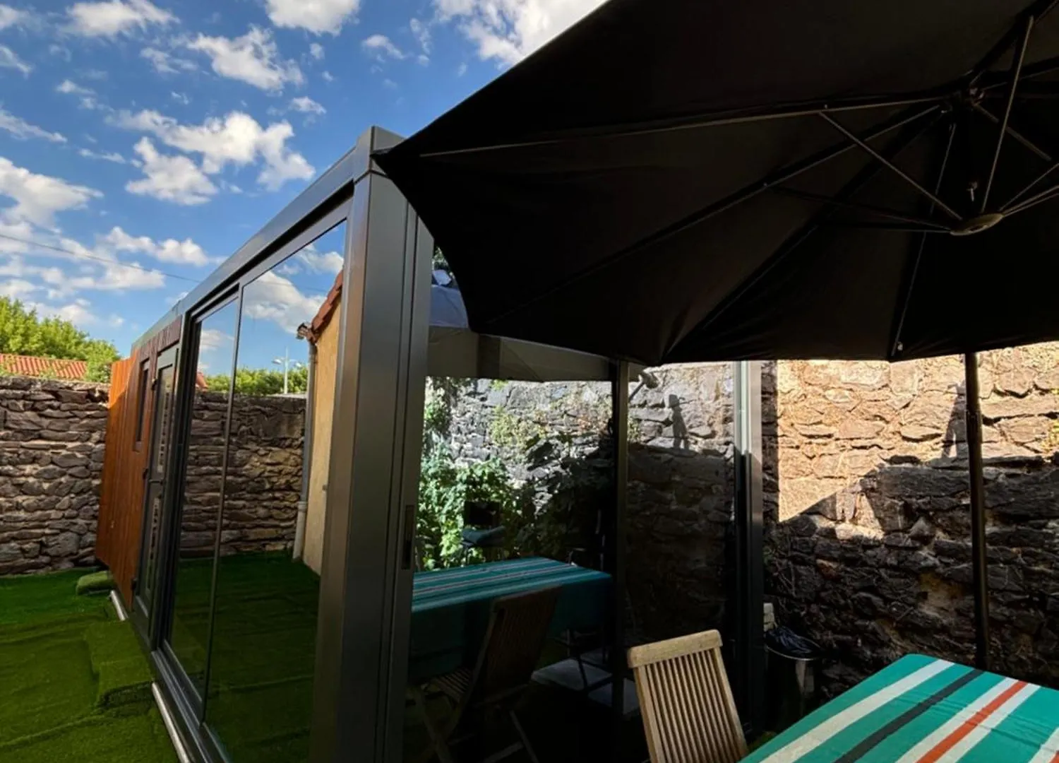 Escale Tiny House Zen Hotel Riom 0*,