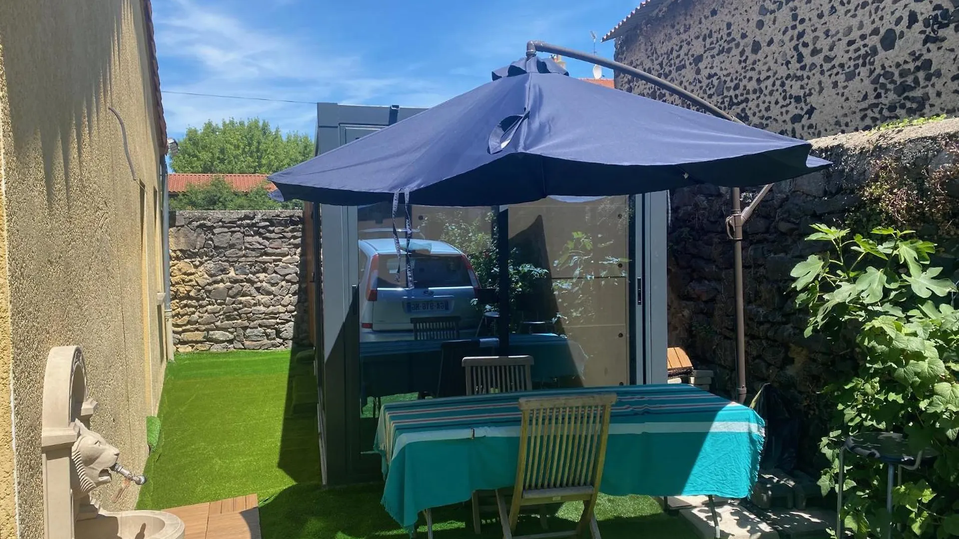 Escale Tiny House Zen Hotel Riom France